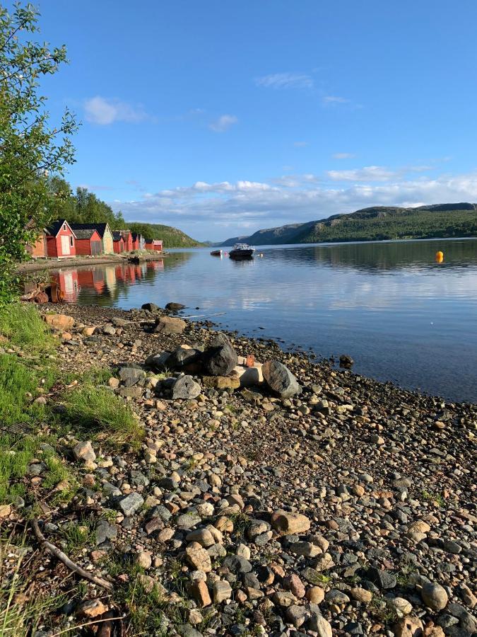 Ved Langfjorden, Kirkenes.